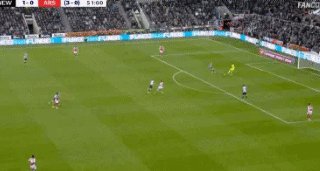 1738794320701028546.gif 纽阿52.gif