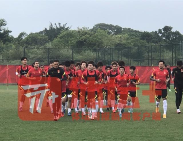 【图集】三名超龄球员入队 U23国足备战亚运_20220420144835_副本.png