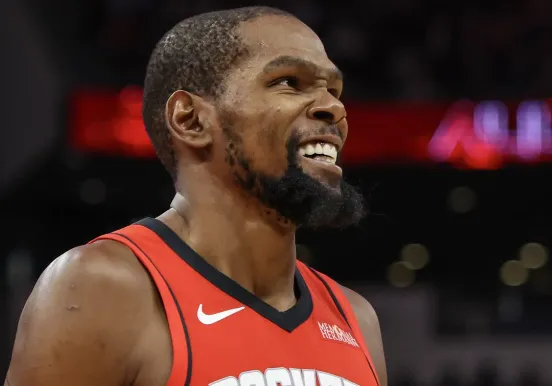 开云体育官网-火箭今日全队三分35投15中&命中率42.9%,而尼克斯仅29.4%