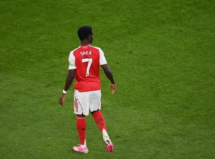 kaiyun体育-利物浦名宿评萨卡状态低迷,24岁已出战超300场|阿森纳|尼科尔|唐-哈奇森|阿尔特塔|埃弗顿_新浪体育_新浪新闻